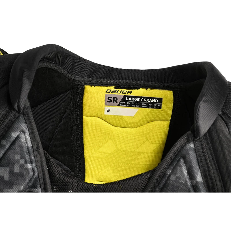 Bauer Supreme M3 Intermediate Hockey Shoulder Pads (2023) - Image 3